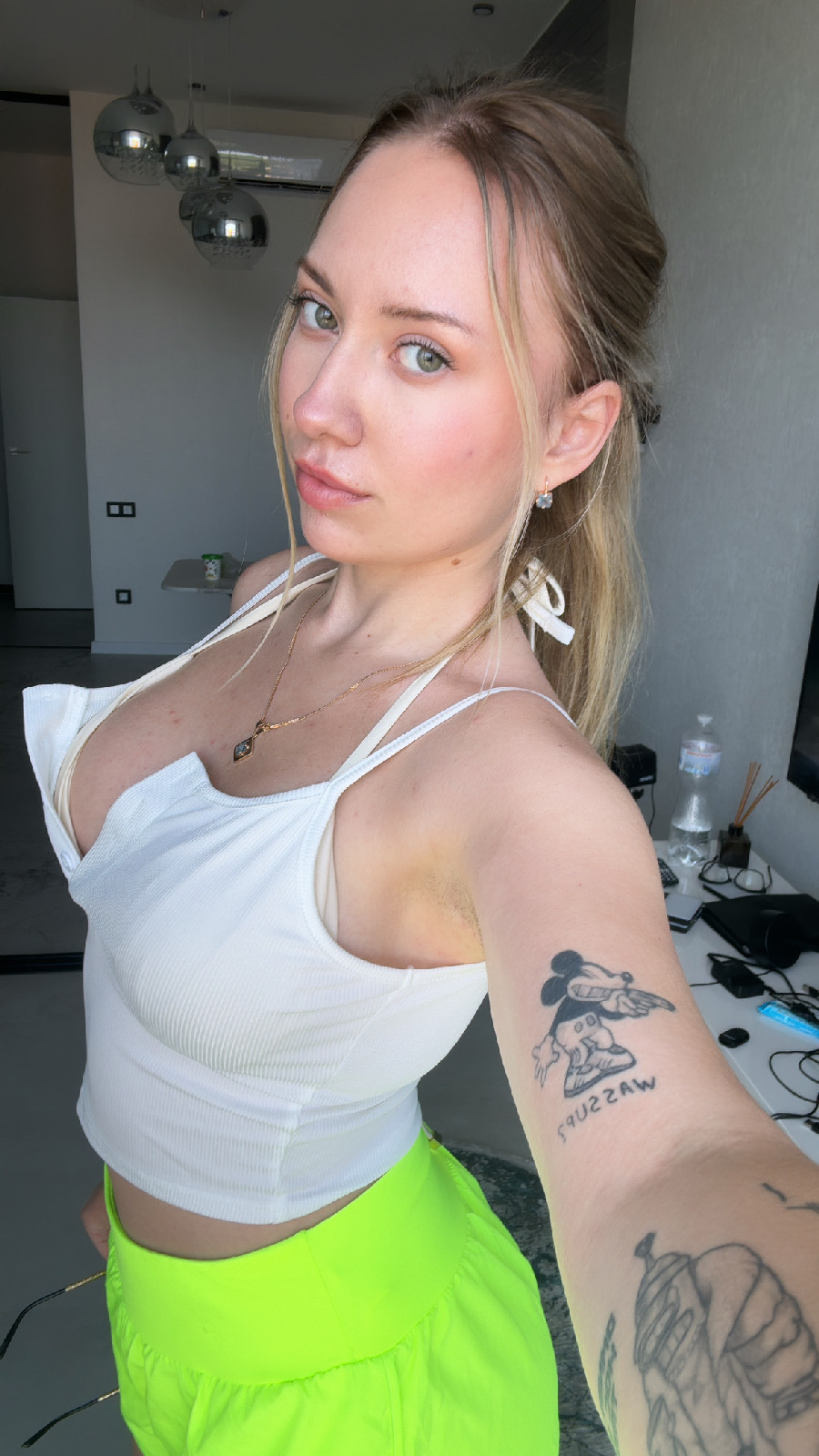 KateV in her underwear in City