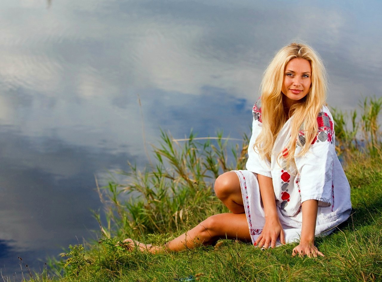 Sexy girl Slavic girls in City